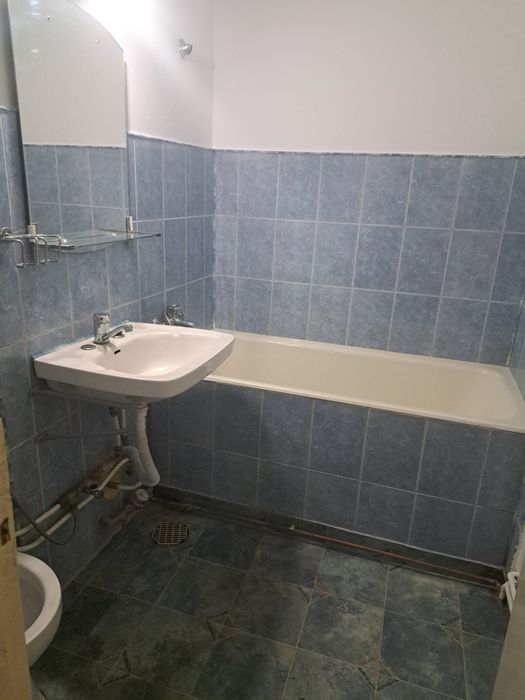 Garsoniera de vânzare