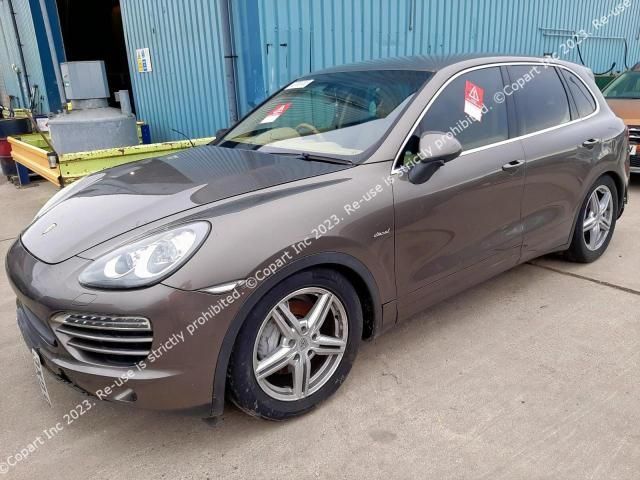 Dezmembrez Porsche Cayenne 958 [2010 - 2014] Crossover Diesel 3.0 Tiptronic AWD (245 hp)