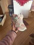 Vand adidasi new balance 9060,marimea 37,noi