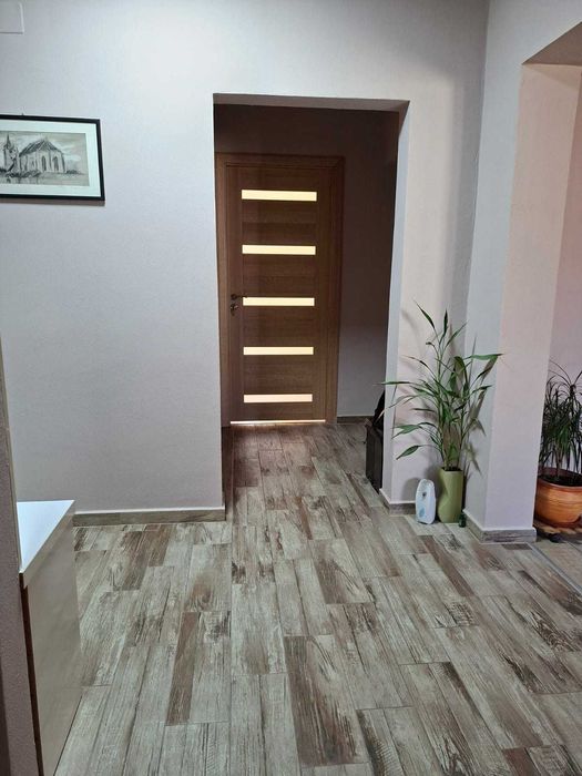 Apartament 3 camere