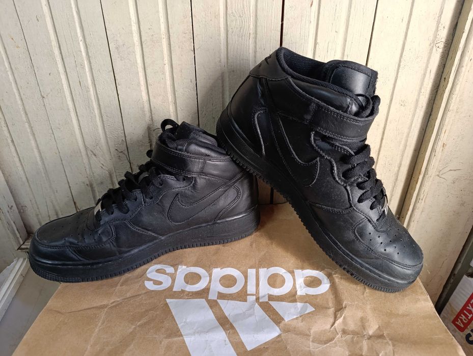 ''Nike Air Force 1 Mid Black''оригинални мъжки маратонки 43 номер