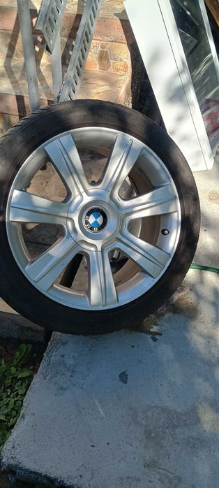 Продавам джанти с гуми за BMW