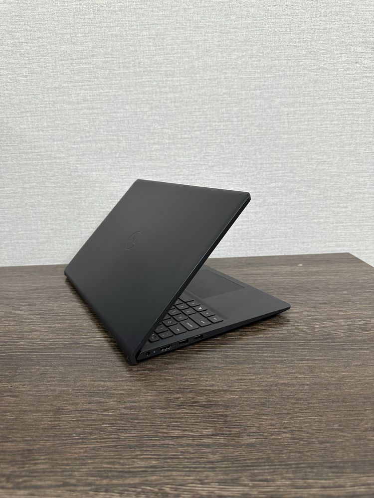 Премиум Ноутбук Dell inspiron 15 intel Core i5 11-Го Поколения 8-Ядер!