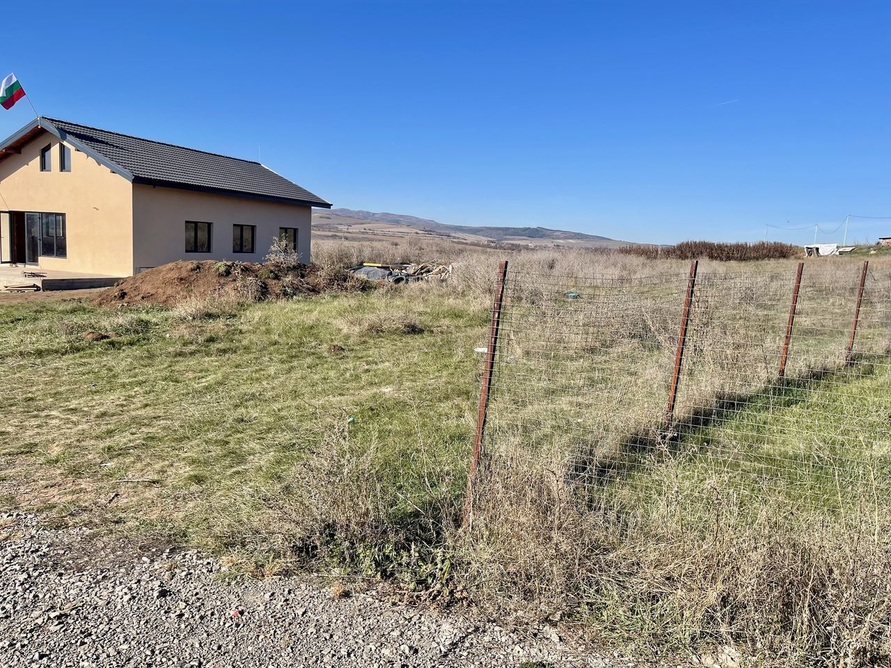 Продава се Парцел в Радомир - 804 кв.м за 39 €/кв.м - Снимка #1