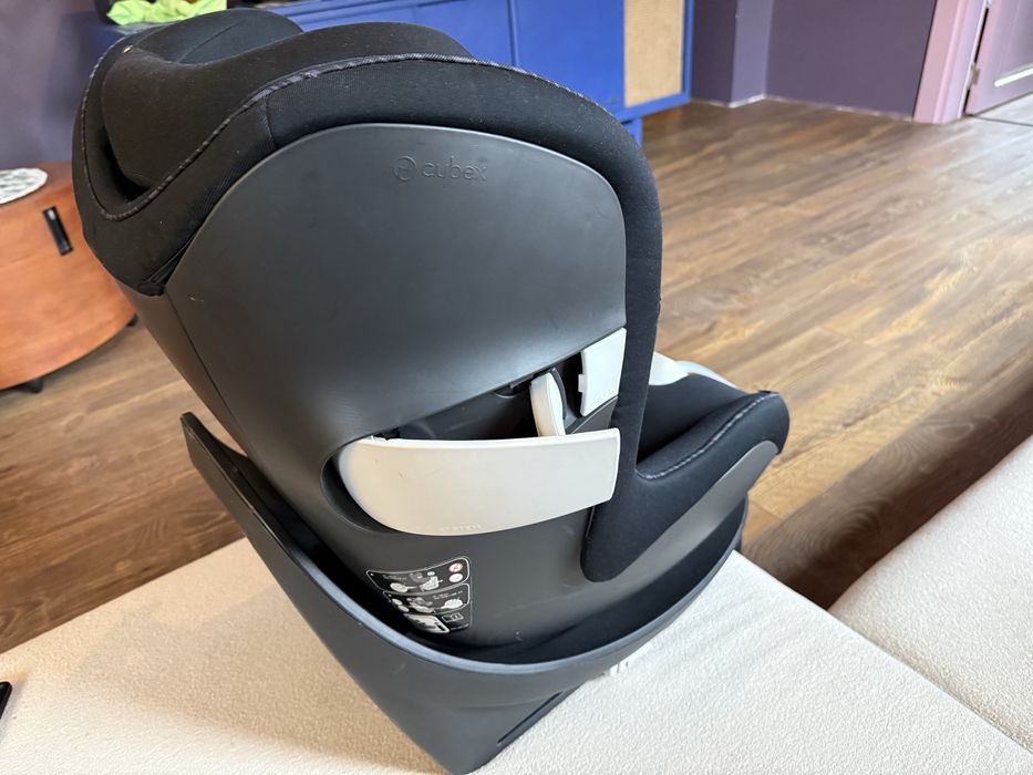 Столче за кола от 3 месечно до 4 годишно Cybex Gold Sirona M2 i-Size