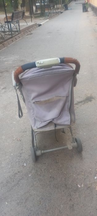 Детская коляска в хорошом состояние