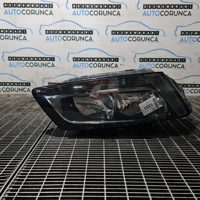 Far Dreapta AUDI Q5 2008 - 2015 SUV 4 Usi (1331) Fara xenon