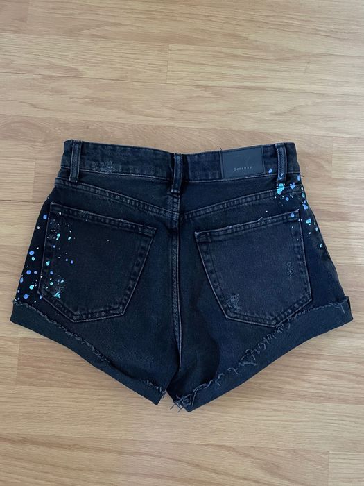 Pantaloni scurti Bershka