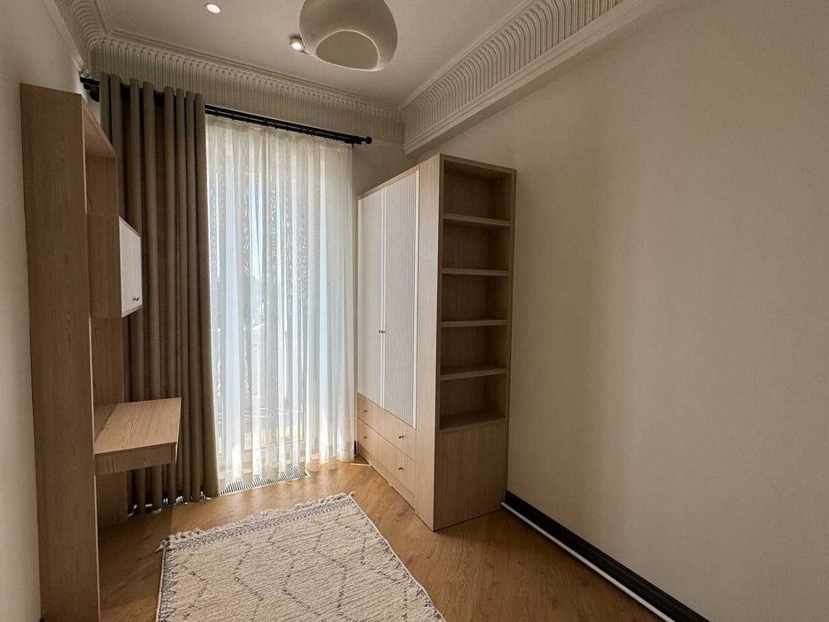 Срочно продаю 3/7/10 кв! М.Улугбек/Дархан/Новомосковская/Аккурганская.