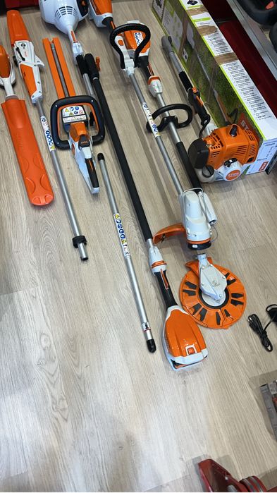 Motocoase pe benzina Stihl KM 56 RC si KM 235 R-Noi