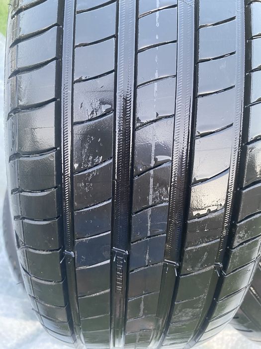 Vand  2 anvelope vara MICHELIN R16 (195/55 R16) Dot 05/2023