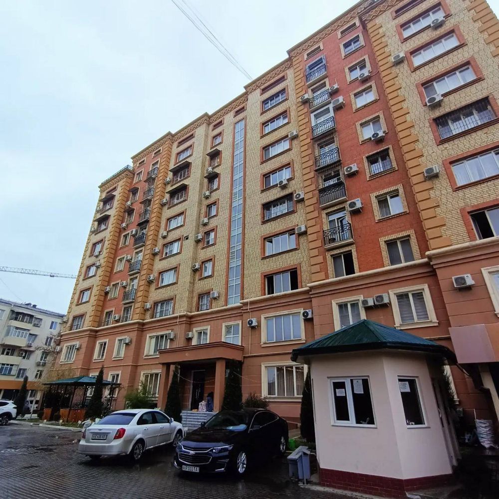 Срочно продается 4Х квартира на Глинке!