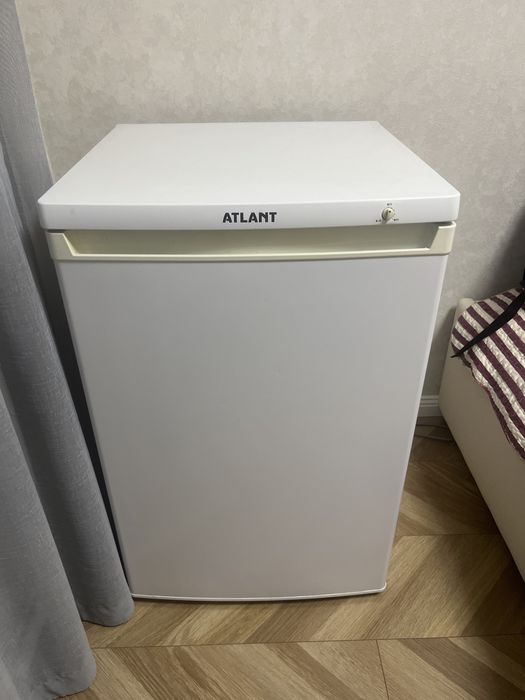 Продам морозильную камеру