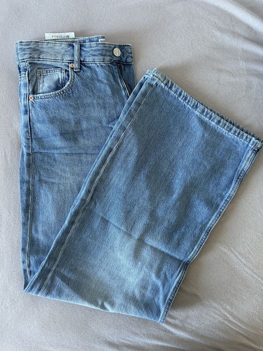BERSHKA чисто нов дънки
