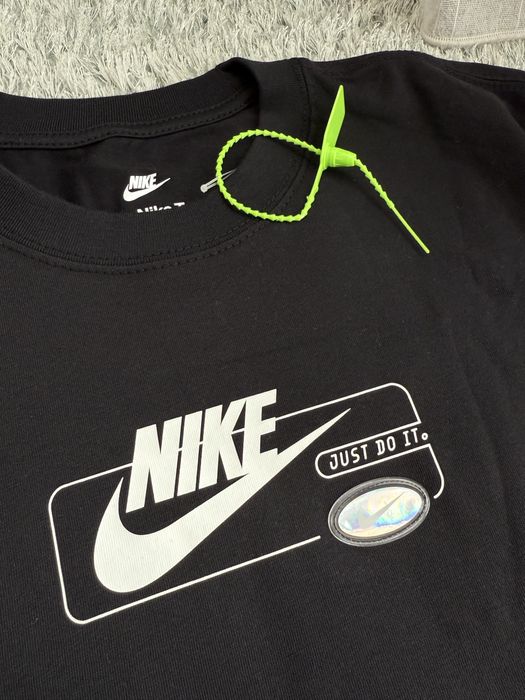 Оригинална тениска NIKE NSW TEE