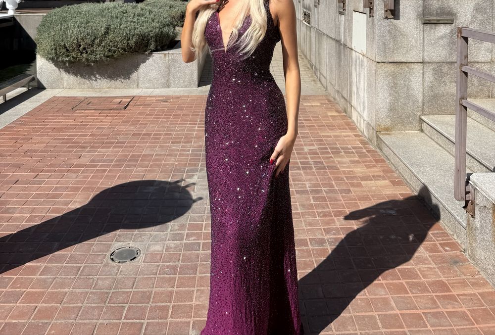 Рокля Sherri Hill