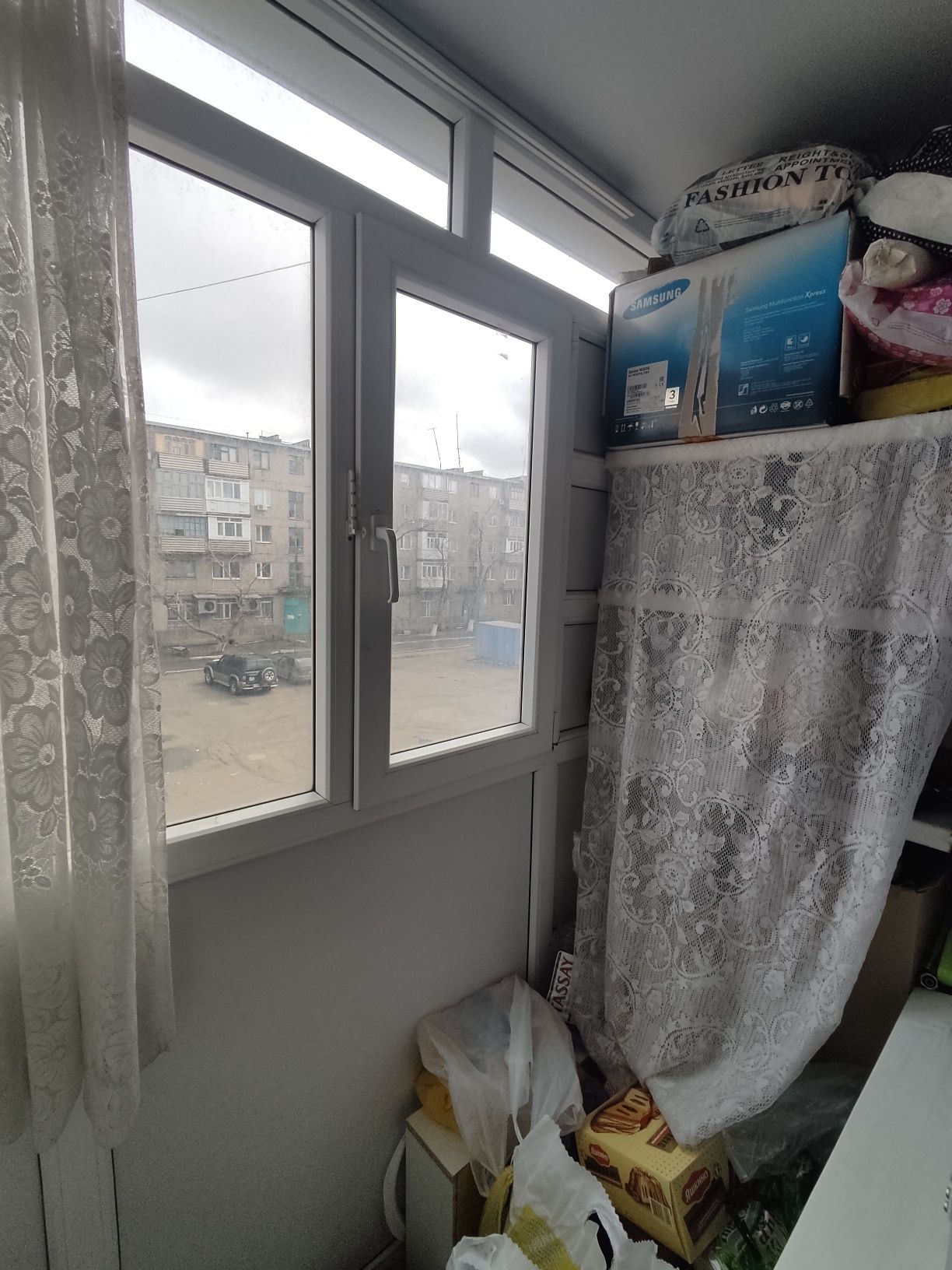 Продам 3 х комнатную квартиру в центре города по Комарова 23