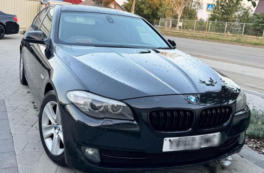 Fata completa bara faruri capota aripi trager bmw seria 5 f10 f11