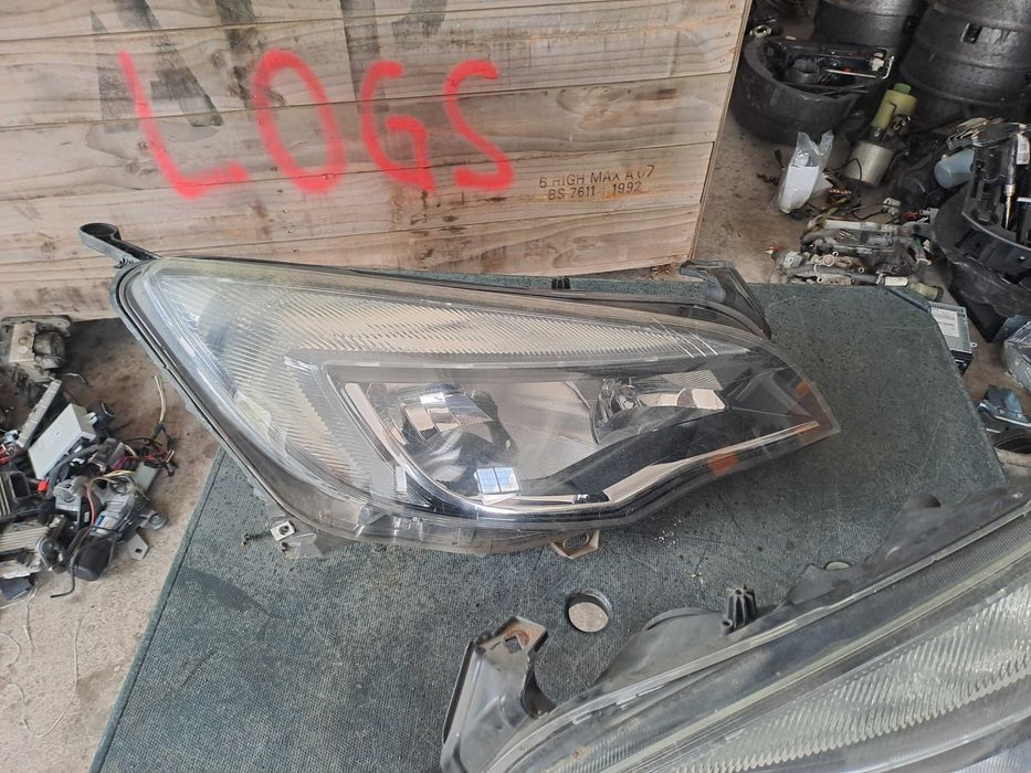Far Stanga dreapta Faruri Opel Antara cu Xenon