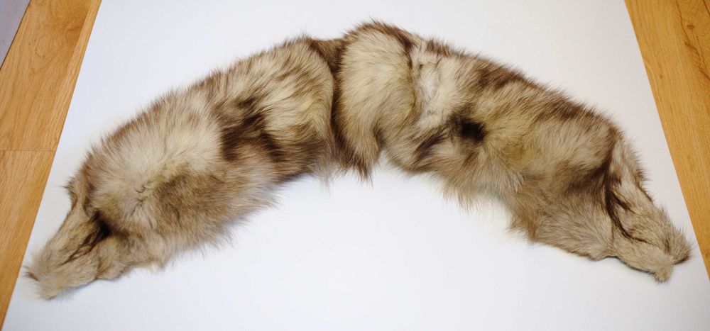 Guler din blana naturala de vulpe