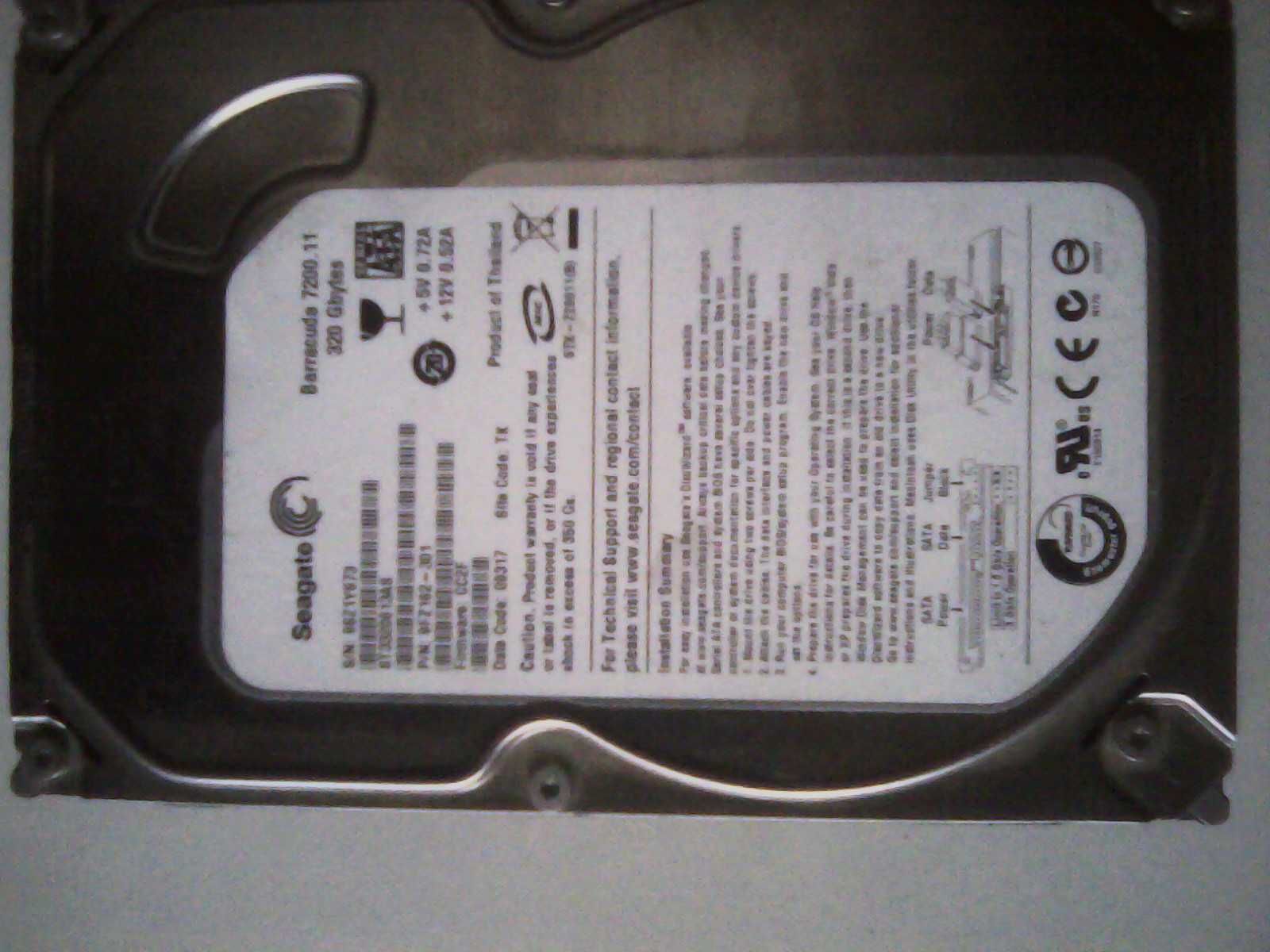 Продам   два HDD диска на 250Gb и 320Gb.