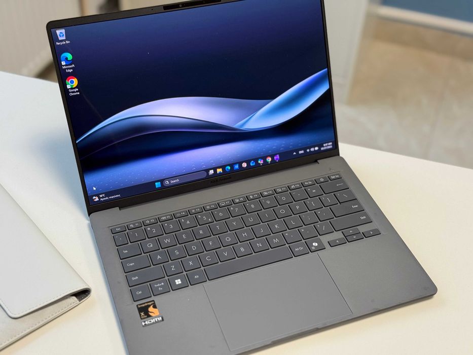Laptop ASUS Zenbook UX3407RA, procesor Snapdragon® X Elite X1E 78 100