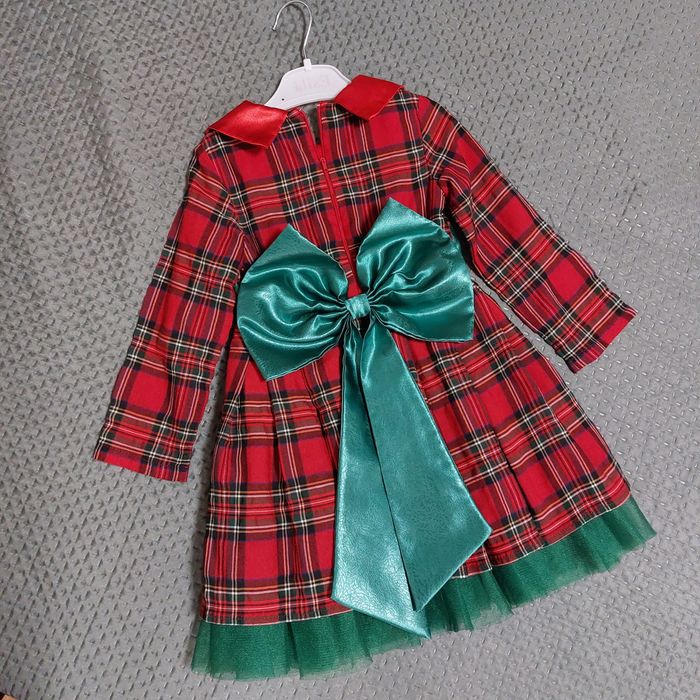 Официална детска рокля 104р.
- 20лв.