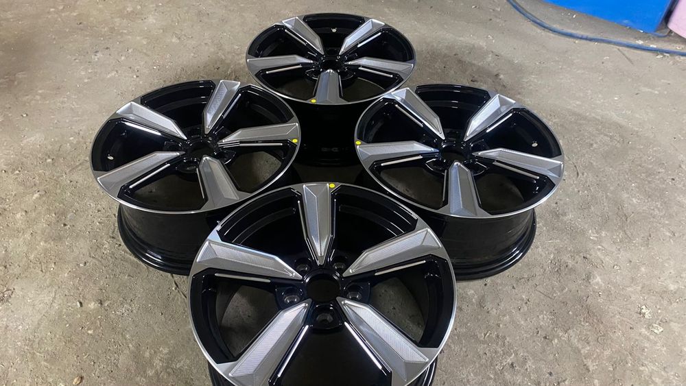 R16 PCD 5*112 Комплект новых легкосплавных дисков