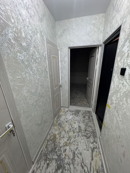 Продаётся квартира на чиланзар 18 2ой этаж 1комнатная