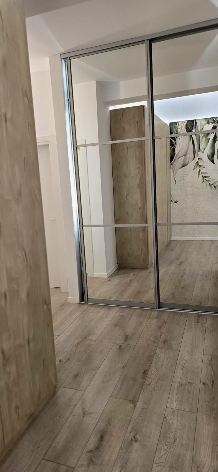 Apartament 4 camere LUX,148 m, Pitesti ,Goldis Rezidence