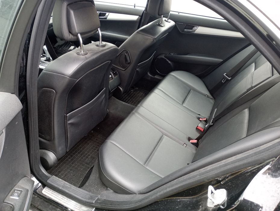 Mercedes Мерцедес ц класа w204 300 4matic на части