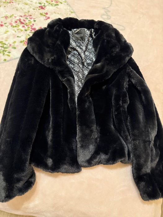 Палто ново черно Guess, размер S, подарък раница