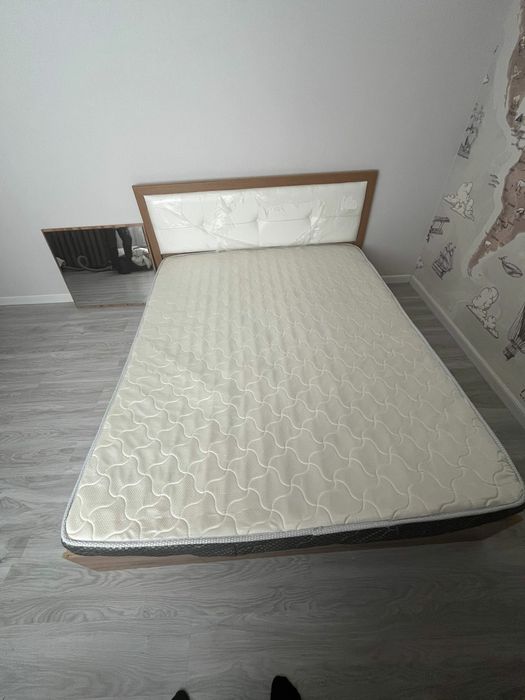 Спальный гарнитур новый