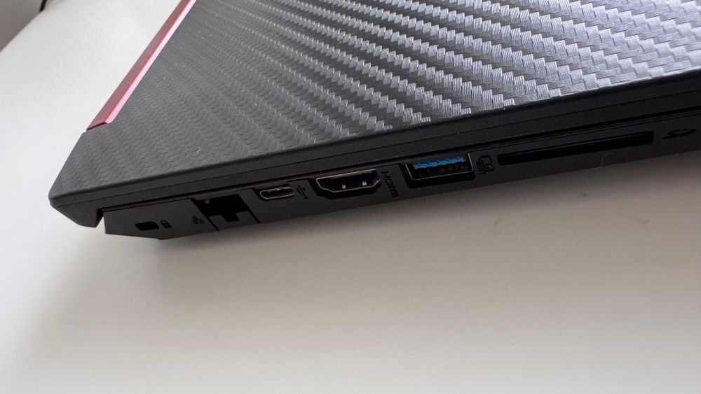 Laptop Gaming Acer Nitro 5 AN515-52-70PL