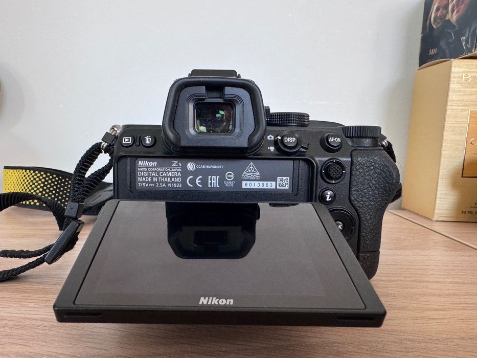 Nikon Z5 + Nikkor 24-70/4S + Оборудване
