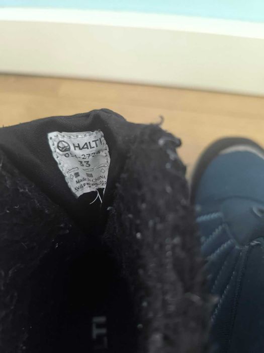 Зимни детски ботуши, размер 32.5 и 33