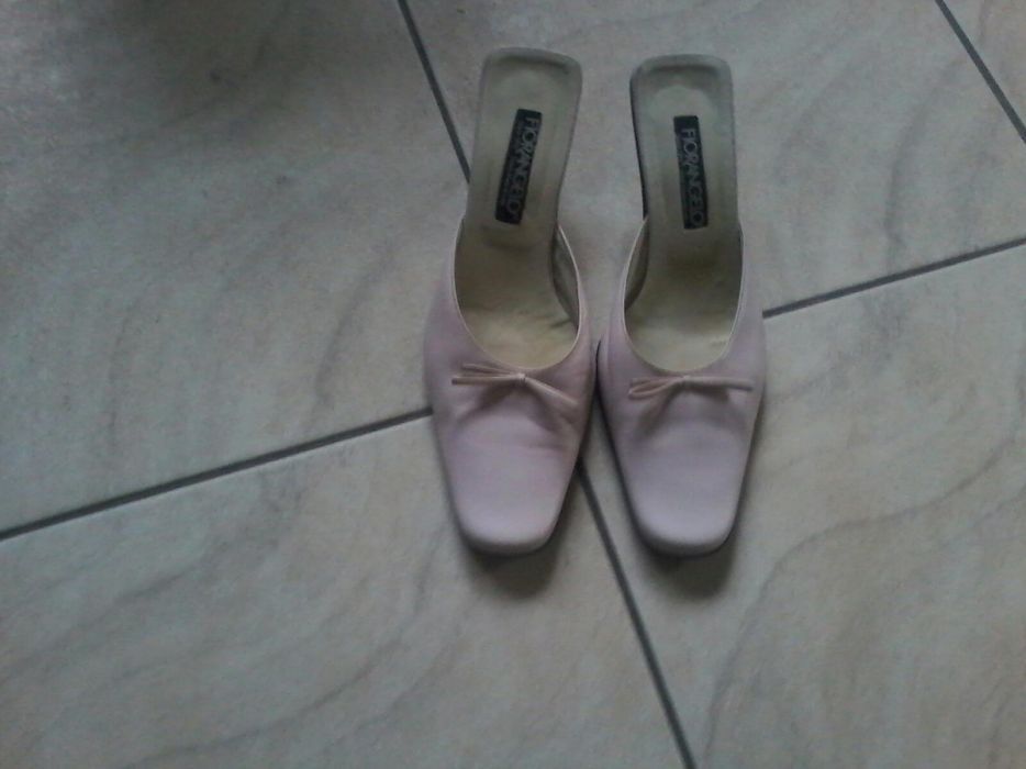 Pantofi