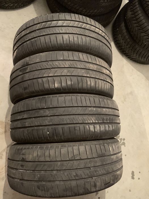 Set 4 anv vara 205/55/16 Michelin/Continental