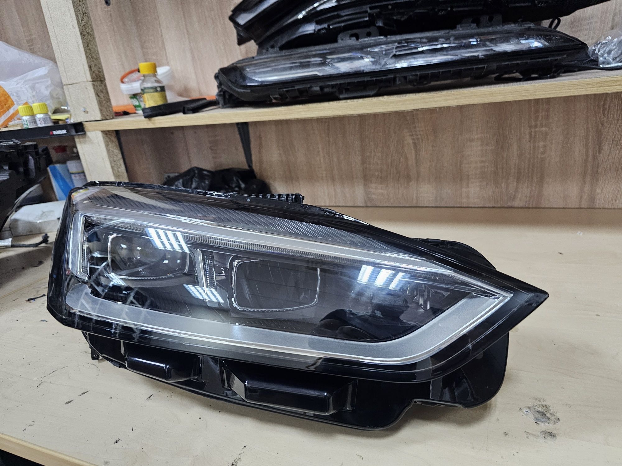 Десен фар фарове Audi A5 F5 desen far farove ауди а5 ф5