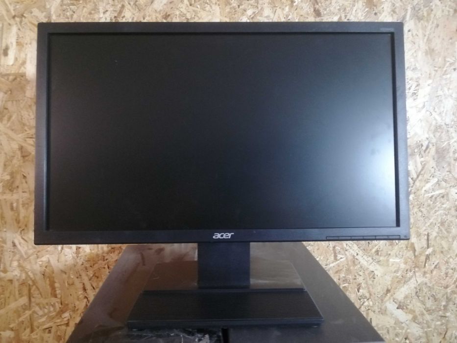 Монитор Acer 22 дюйма