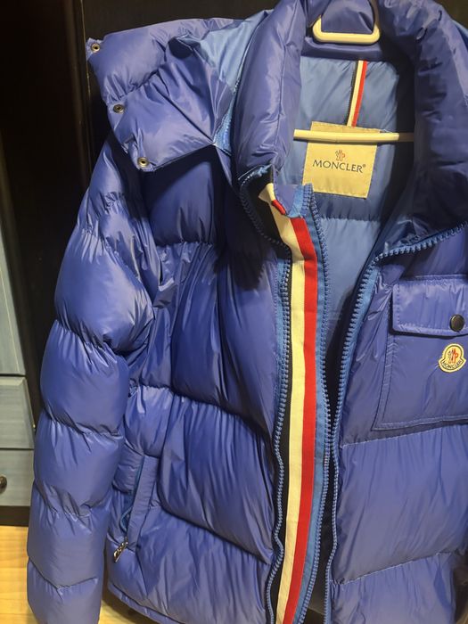 Geaca Moncler , impecabila , XL