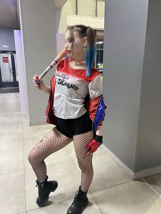 Продам костюм харли квин