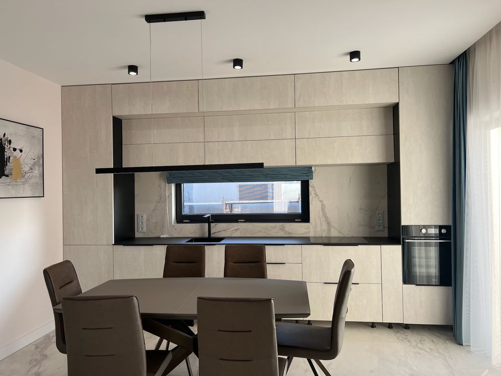 Casa premium de vânzare, cartier asfaltat - cartierul Olimp/Casandra