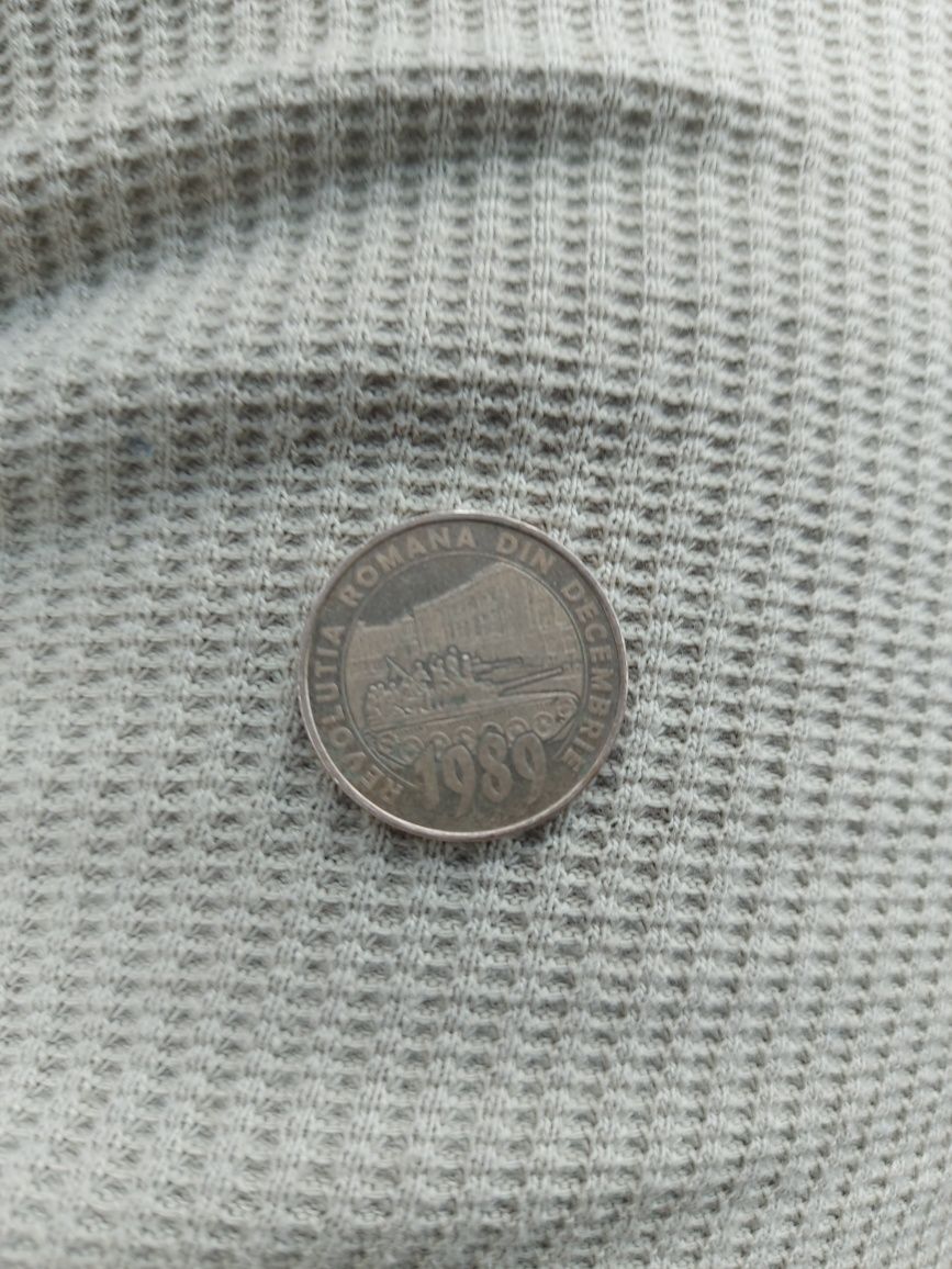 Vând moneda pentru colecționari din 1989