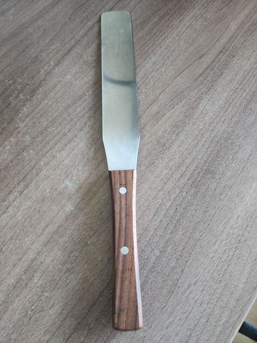 YOSHIKAWA, spatula  cofetărie mâner ln nuc