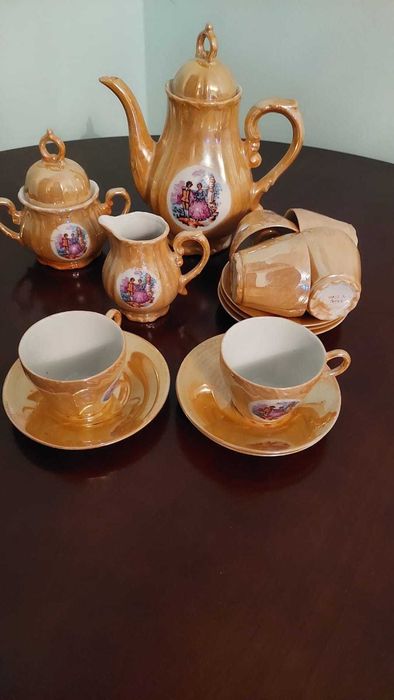 Сервизы кофейные