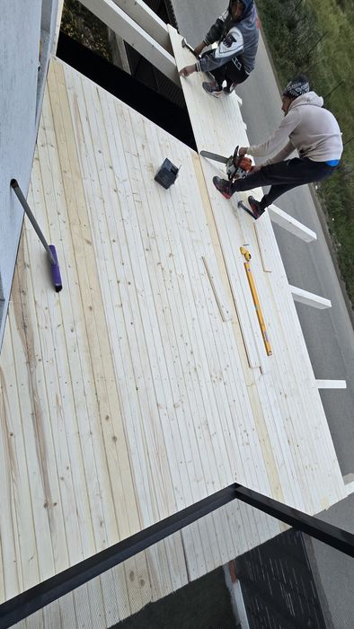 Vand ,  lemne si  tabla