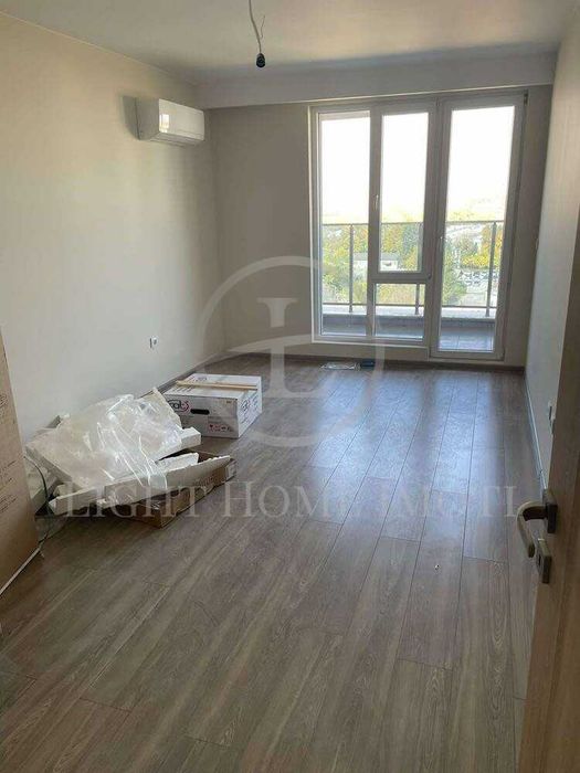 Продава се Тристаен апартамент в Пловдив, Гагарин - 115 кв.м за 1394 €/кв.м - Снимка #1