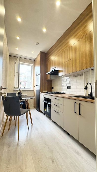 Продаётся 3-х комнатная квартира в ЖК Assalom Sohil 55м2