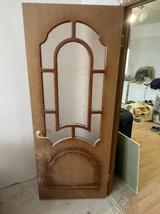 Продам межкомнатные двери не дорого